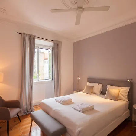 Flh Mouros Spacious * 리스본