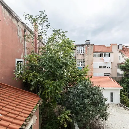 Flh Mouros Spacious Apartamento Lisboa