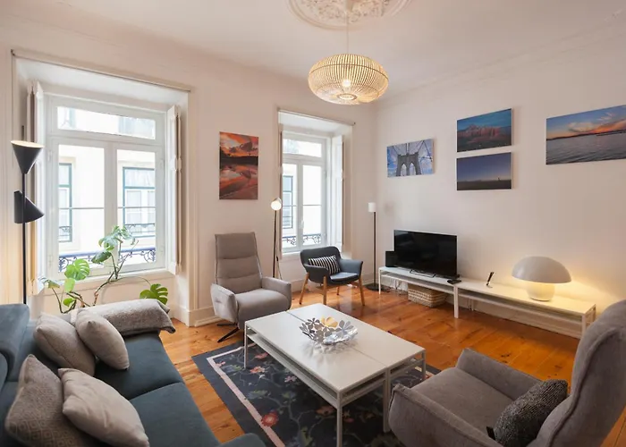 Flh Mouros Spacious Apartament *